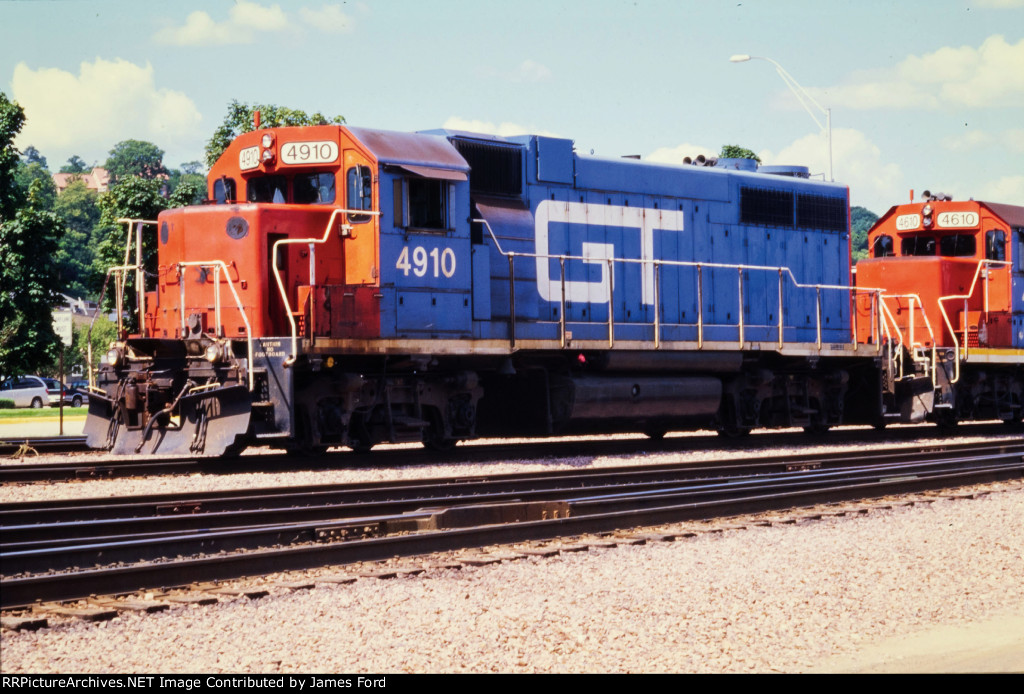 GT 4910 